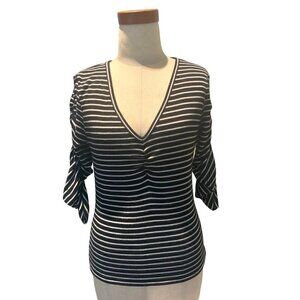 Veronica Beard women’s top V neck stripe 34 chest 22 long